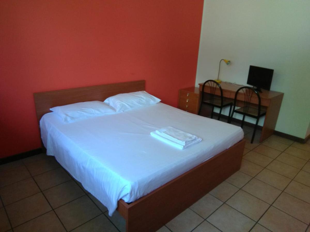 La Cordata Accommodation - Brodolini 24 Cinisello Balsamo Exterior foto